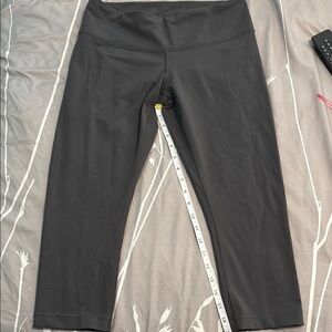 lululemon athletica Gray Performance Capris
